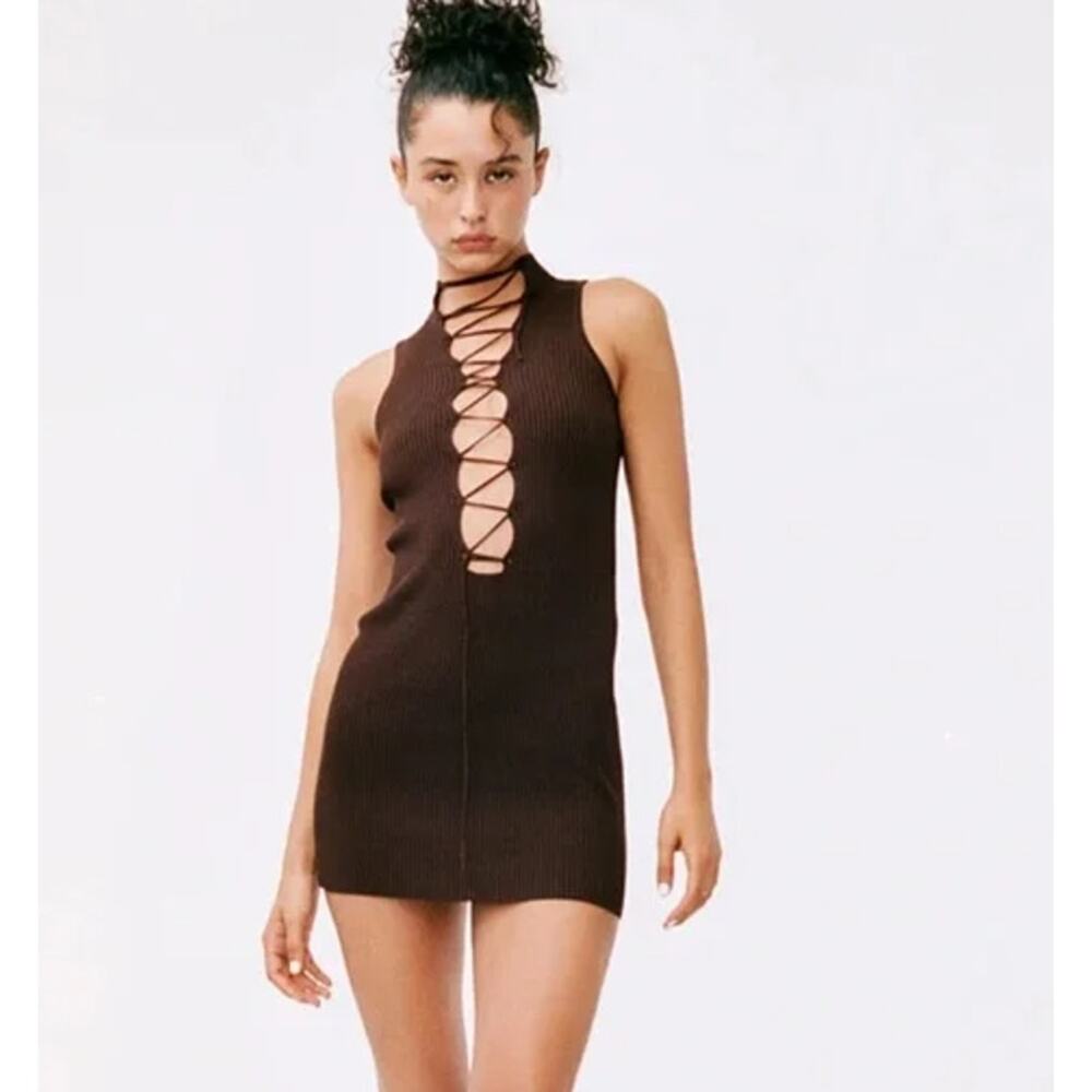 With Jean Amethyst Mini Dress Ribbed Lace Up Mock Neck Sleeveless Bodycon Brown - Picture 13 of 13